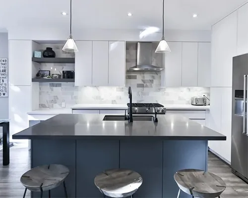 Custom kitchen · North cabinetry