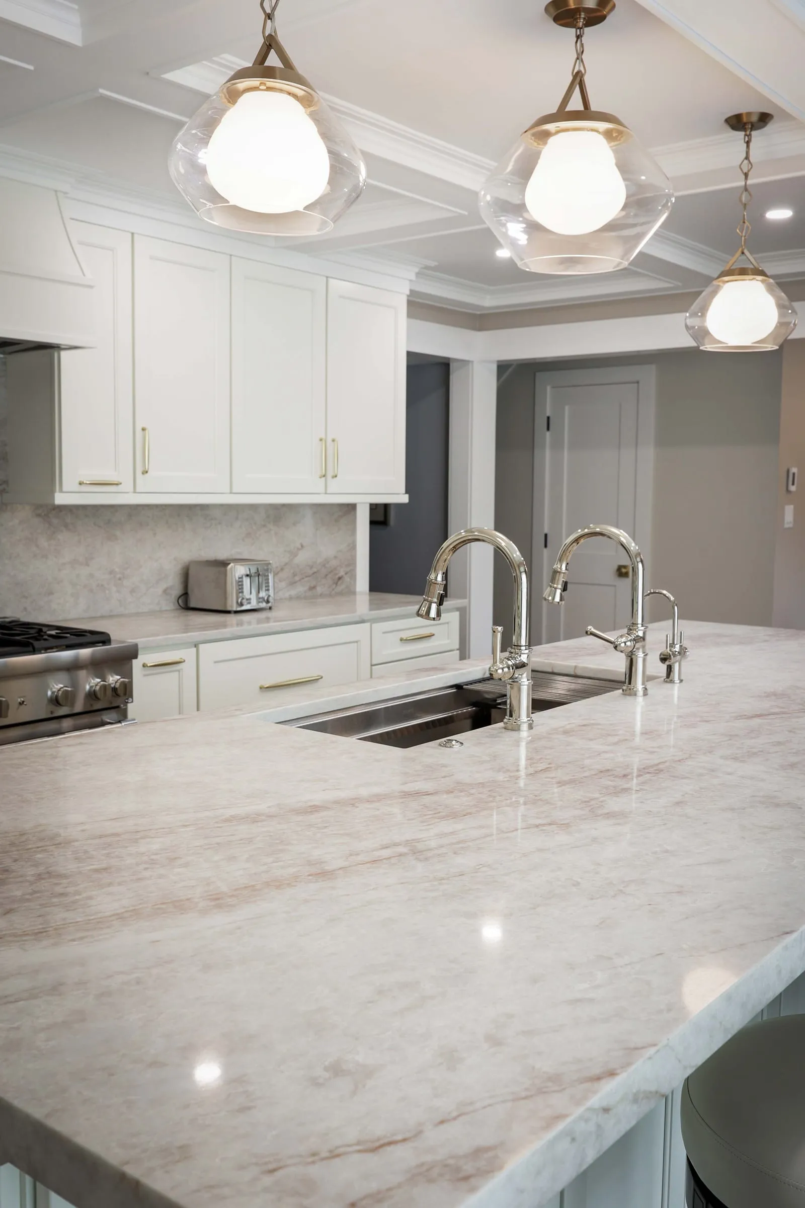 Quartzite island counter